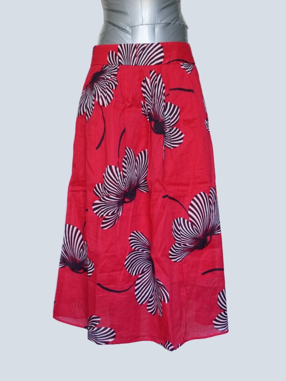 NWT Ann Taylor Petite Floral Midi Skirt Size 2P